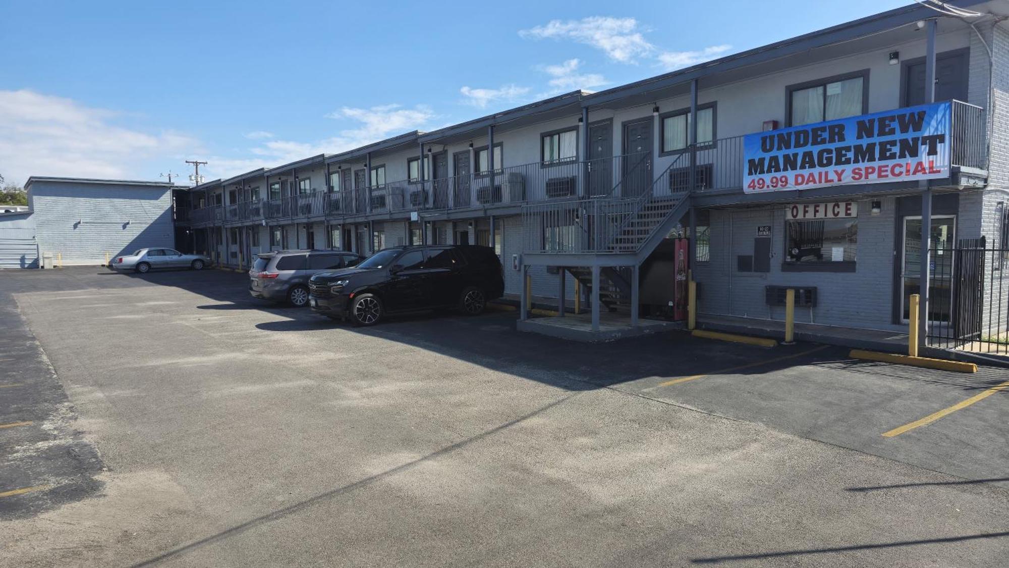 Super 7 Inn By Oyo San Antonio Nw Medical Center Dış mekan fotoğraf