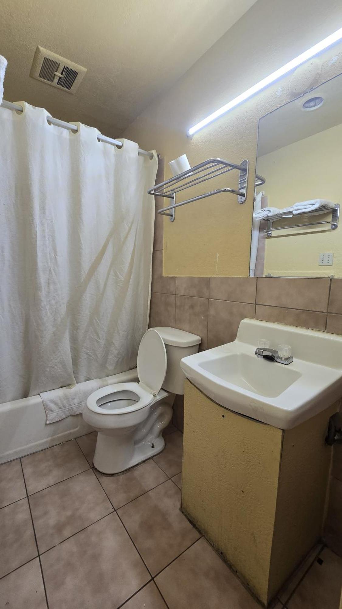 Super 7 Inn By Oyo San Antonio Nw Medical Center Dış mekan fotoğraf